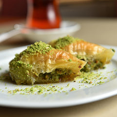 Şöbiyet Baklava With Pistachio