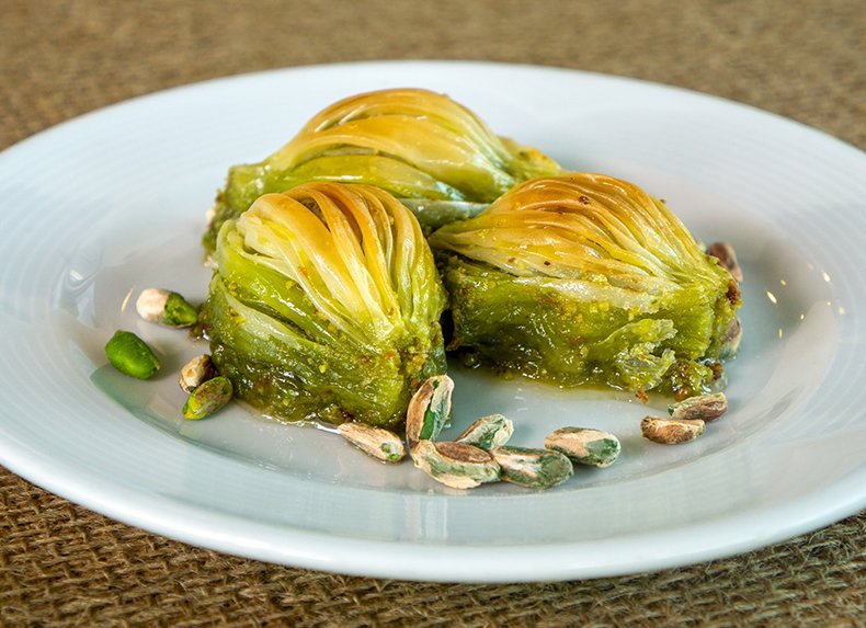 Mussel Baklava with Pistachio